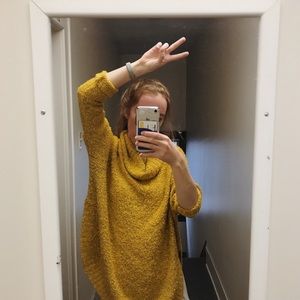 Meet your Posher, Caitlin